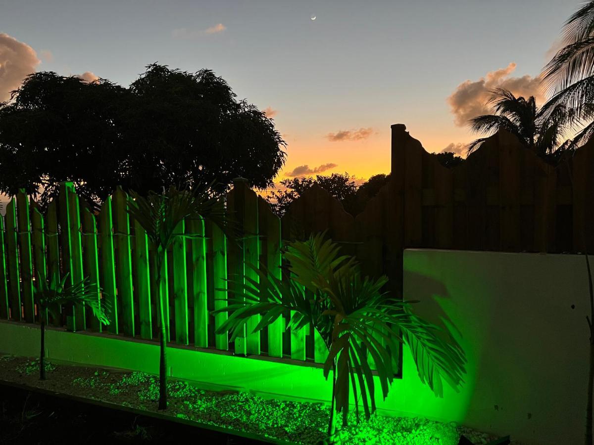 Villa Amaryllis Luxueuse,Piscine,Vue Mer,Plage Sainte-Luce Exteriör bild